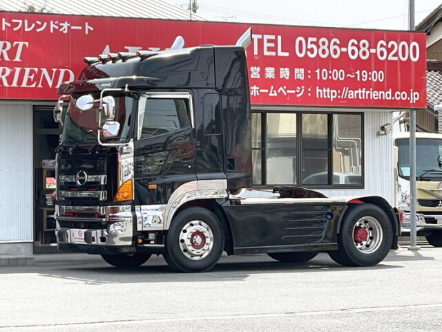 日野　プロフィア　ハイルーフ　トレーラーヘッド　煙突マフラー(ダミー)　ブタ鼻