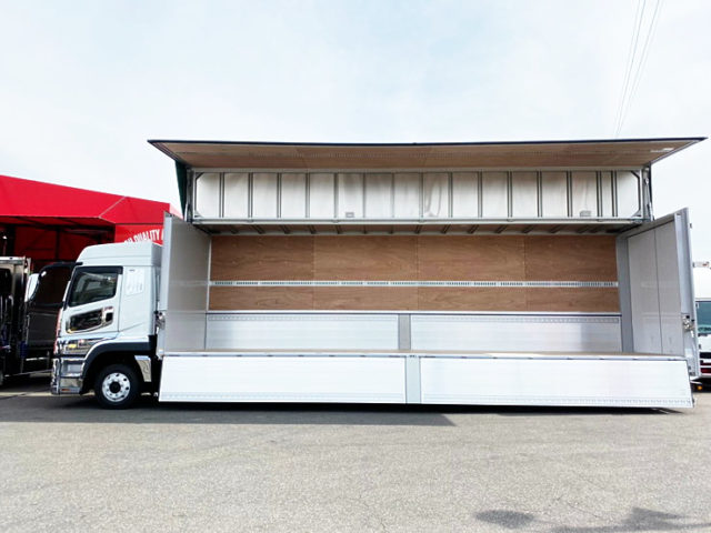 【661】R2　登録済未使用車　スーパーグレート　低床アルミウイング