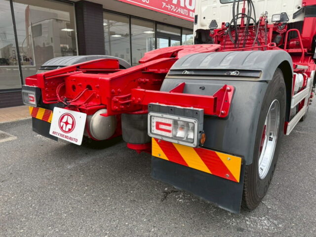 日野：17プロフィア：ハイルーフ：トレーラーヘッド：7速MT：450馬力：E13Cエンジン