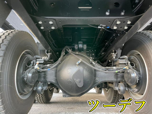 【956】R3　17プロフィア　ハイルーフ　7速MT　5300×2300