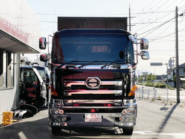 日野　グランドプロフィア　フックロール　箱付き　２５立米　2デフ　メッキ多数