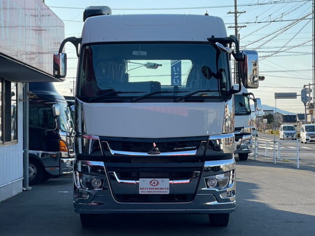 17スーパーグレート　トレーラーヘッド　ハイルーフ　D尺　460馬力　未使用　第5輪荷重11.500㎏　プレミアムライン