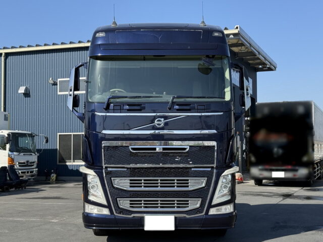 【委託販売】VOLVO：トレーラーヘッド：シングル：アルミホイール：架装多数
