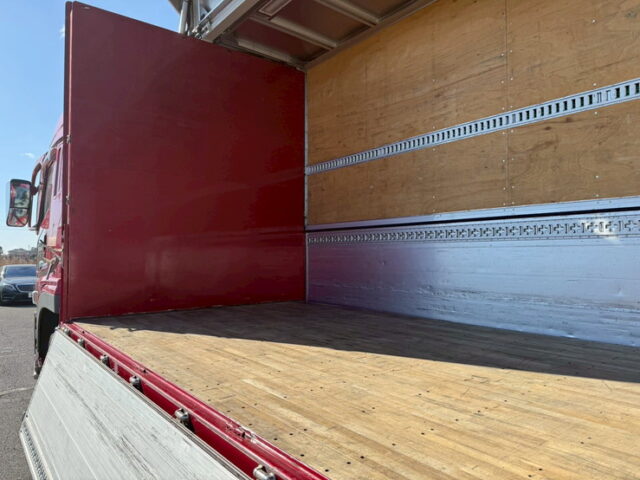 17スーパーグレート：ハイルーフ：ウィング：メッキ多数：アルミホイール：格納ゲート