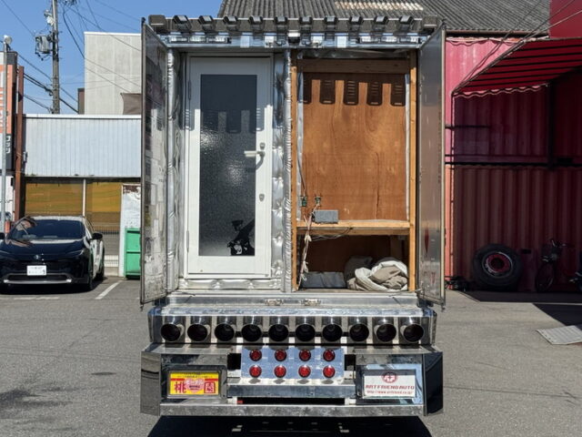 【現状販売】日産：アトラス：デコトラ：キャンピング仕様：マニ割り：Fバンパー昇降機
