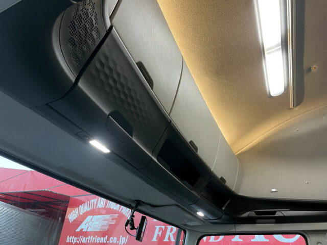 【現行型】スーパーグレート　スーパーハイルーフ　プレミアムライン　総輪エアサス