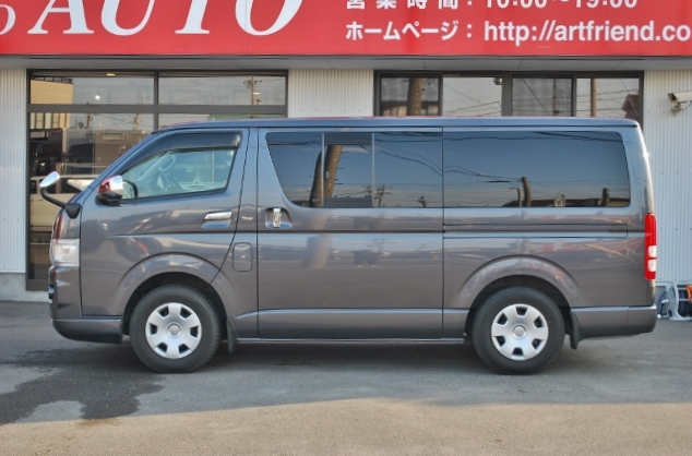 ハイエース　スーパーGL　ディーゼルターボ　4WD
