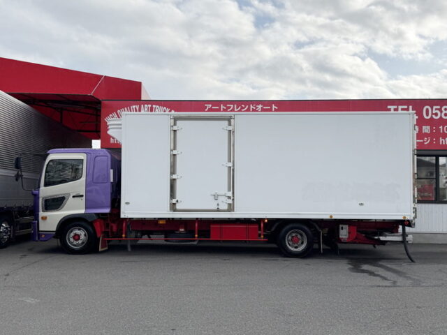 日野：17レンジャー：冷凍バン：菱重製冷凍機TDJS50DC：格納ゲート：アルミシマ床