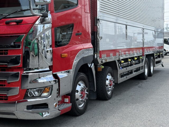 日野:17プロフィア:冷凍ウィング:ボディ枠ステンレス:ステンレス多数:ジョロ4