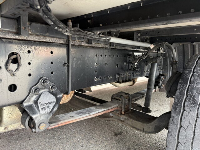 日野:17プロフィア:ハイルーフ:ウィング:ボルスターステンレス:7速MT