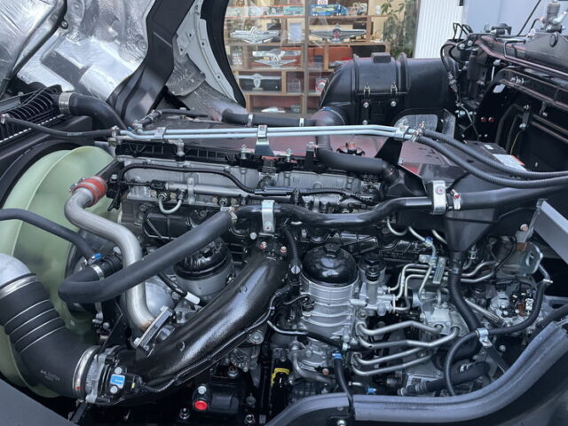 【現行型】スーパーグレート　スーパーハイルーフ　プレミアムライン　総輪エアサス