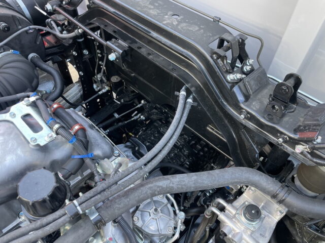 いすゞ：ギガ：ハイルーフ：ウィング：未使用車：アルミホイール：リア門口ステンレス