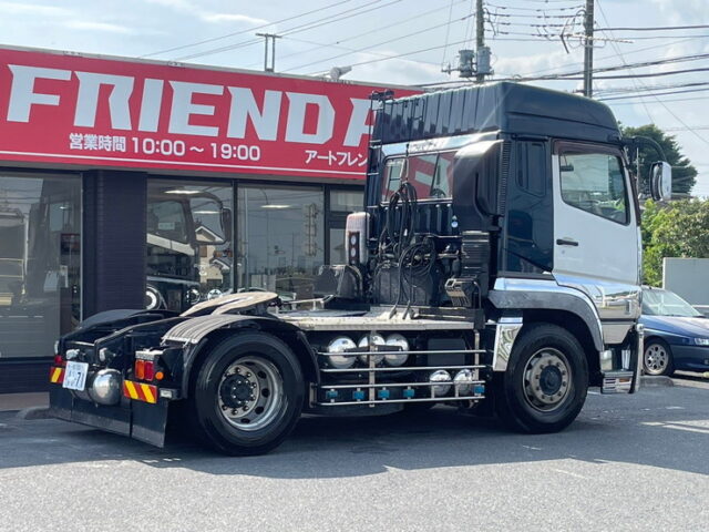 三菱ふそう　スーパーグレート　トレーラーヘッド　メッキ多数　7MT　