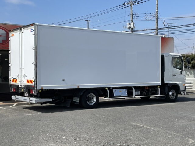 日野：17レンジャー：6200ワイド：冷凍バン：格納ゲート付：エアサス：ジョロ4キーストン