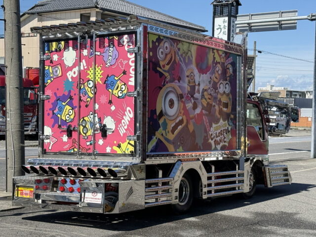 【現状販売】日産：アトラス：デコトラ：キャンピング仕様：マニ割り：Fバンパー昇降機