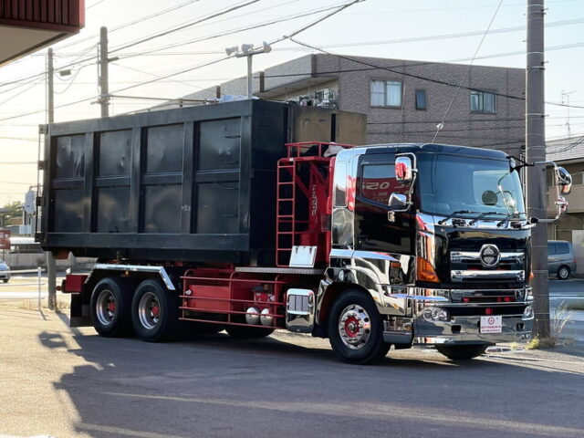 日野　グランドプロフィア　フックロール　箱付き　２５立米　2デフ　メッキ多数