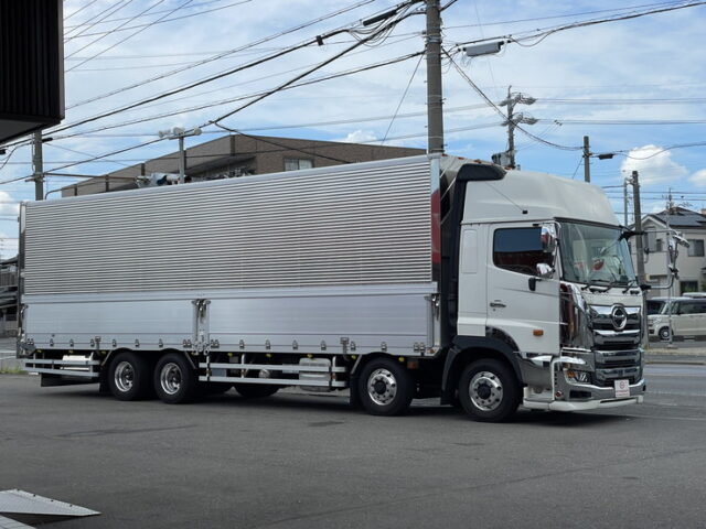 日野　17プロフィア　ハイルーフ　ウィング　E13Cエンジン　リア門口ステンレス