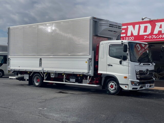 レンジャー　6200ワイド　冷凍ウィング　格納ゲート　６MT　未使用車