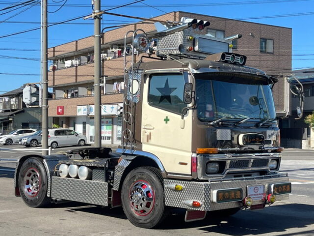 【1016】H9　スーパーグレート　V8　トレーラーヘッド　架装多数　キャビン内加工　エアサス