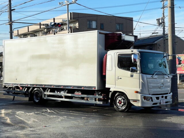 【1645】H27　レンジャープロ　冷凍バン　エアサス　格納ゲート付　ジョロダー4列キーストン