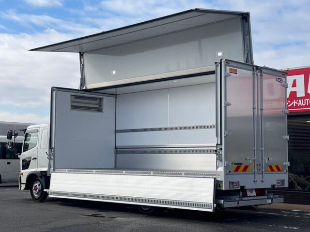 レンジャー　6200ワイド　冷凍ウィング　格納ゲート　６MT　未使用車