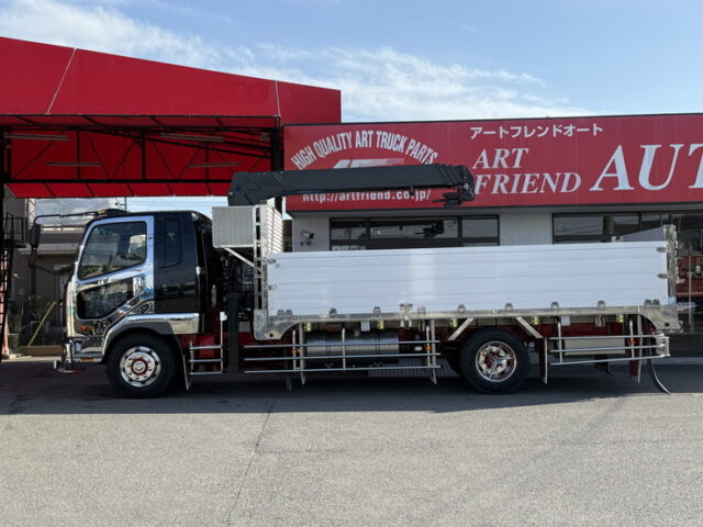 ファイター：増トン：クレーン：セミワイド：5Mボデー：架装多数：270馬力