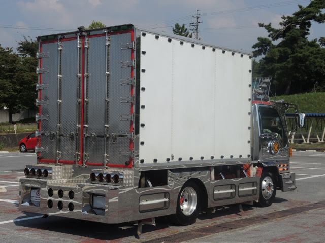 Ｈ9　いすゞ　エルフ　デコトラ