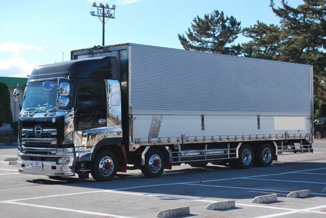 H22　日野　グランドプロフィア　冷凍ウィング　低床　ハイルーフ　　リアエアサス
