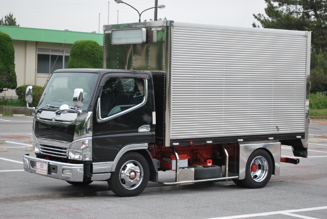 H22　三菱ふそう　キャンター アルミバン
