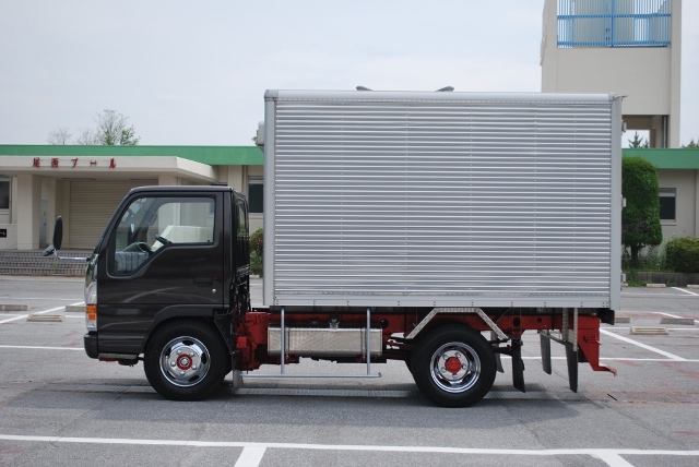 H7 　いすゞ　エルフ　アルミバン