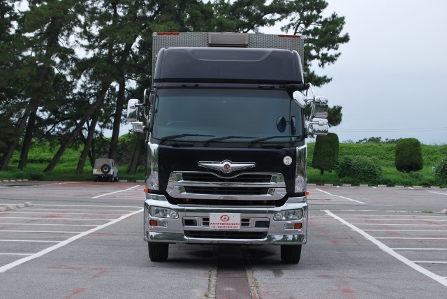 Ｈ２２　ＵＤ　クオン　アルミウィング　高床　ハイルーフ　リアエアサス　山田ボデー