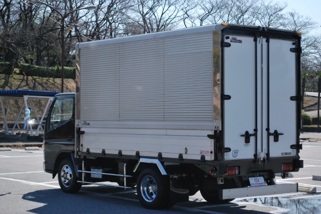 H15 三菱キャンター　アルミｳｨﾝｸﾞ　低走行車