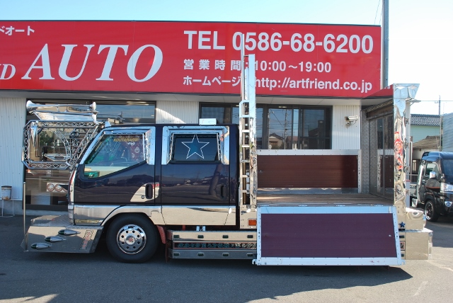 【158】三菱ふそうキャンター　Ｗキャブ　平ボデー　カスタム車