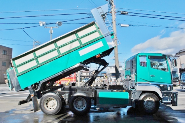 【183】三菱ふそうスーパーグレート　ダンプ　カスタム車