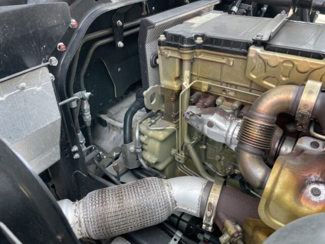 三菱ふそう　17スーパーグレート　冷凍ウィング　ジョルダー4列　キーストン