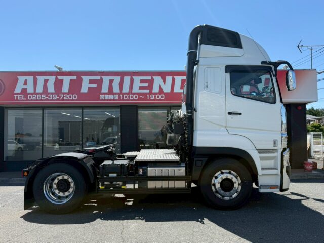 24スーパーグレート：スーパーハイルーフ：トレーラーヘッド：449馬力：プレミアムライン