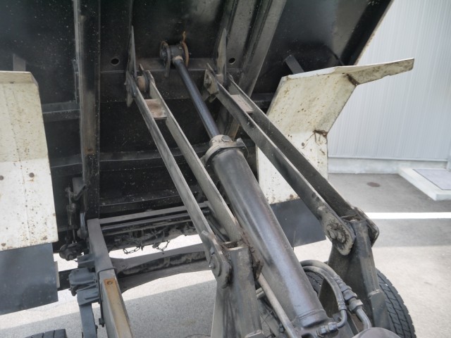 H19　ファイター　ダンプ　3.75ｔ